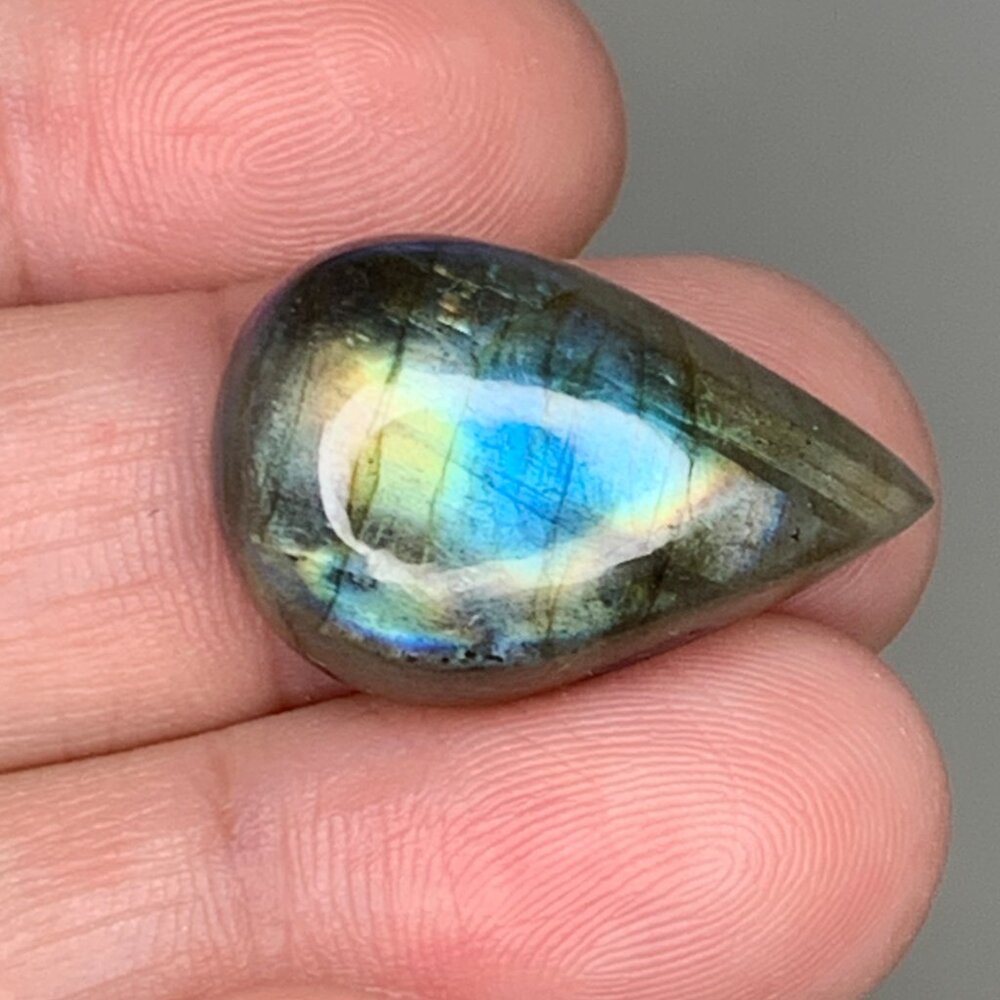 Color Flash Labradorite - Picture 4 of 14